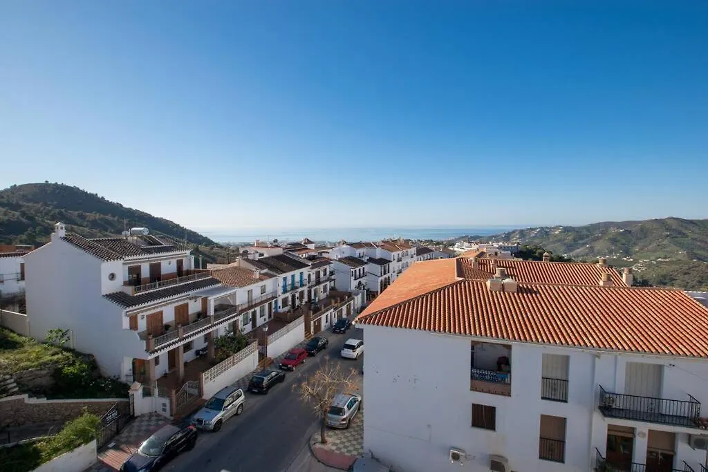 Bonito Apartamento En Frigiliana contacts